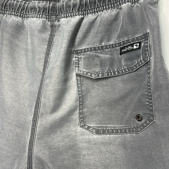 Salt Life Gray Swim Trunks Men’s Large | Sand-Washed Look | Elastic Waist - Picture 5 of 8